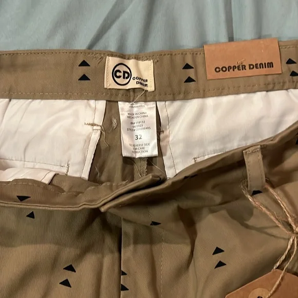 Copper Demin Shorts, size 32, new with tags - Picture 4 of 6